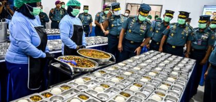 tempat makan sing gratis